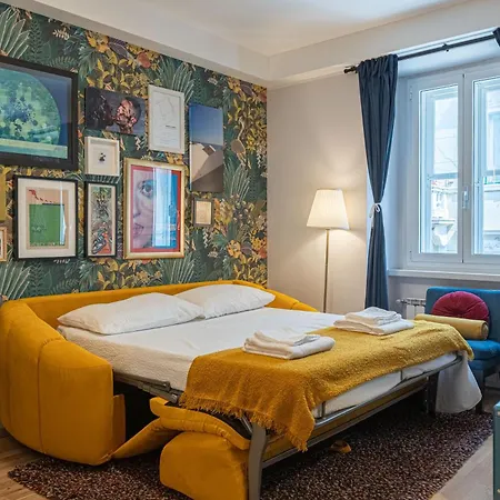 Mazzini Grand Apartment Triest